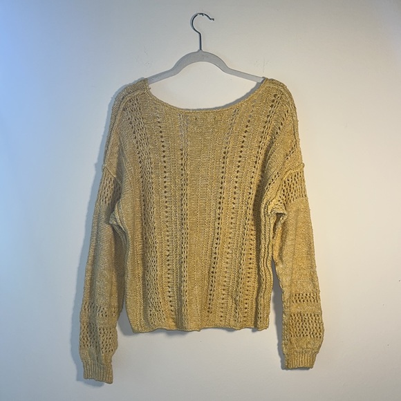 Abercrombie & Fitch Yellow Crochet Long Sleeved V-Neck Sweater, Size Medium - Picture 6 of 7